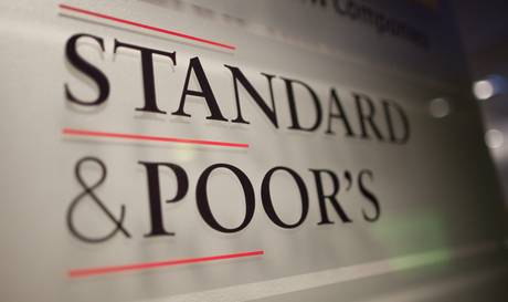 Gdf in ufficio Milano Standard & Poor's.